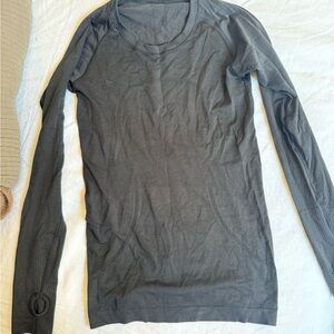 lululemon athletica Gray Long Sleeve Top